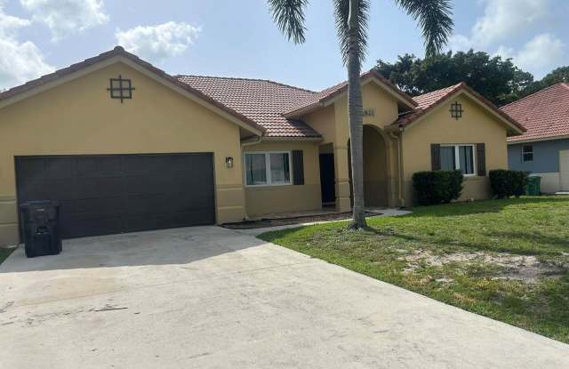 Photo of 1821 SW California Boulevard