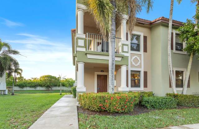 Photo of 3585 Northeast 5th Street