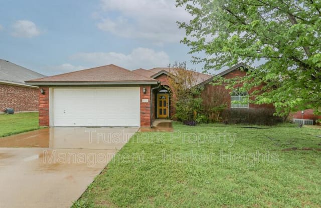 4505 Vahrenkamp Dr - 4505 Vahrenkamp Drive, Killeen, TX 76549