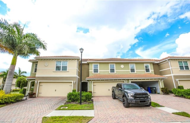 3875 Tilbor CIR - 3875 Tilbor Circle, Fort Myers, FL 33916