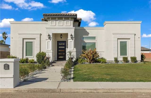 3818 Tierra Escondida