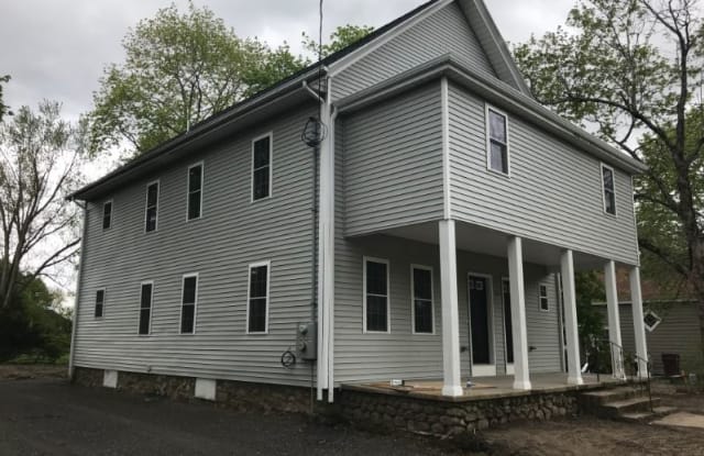 212 Wareham St 2 - 212 Wareham Street, Plymouth County, MA 02346