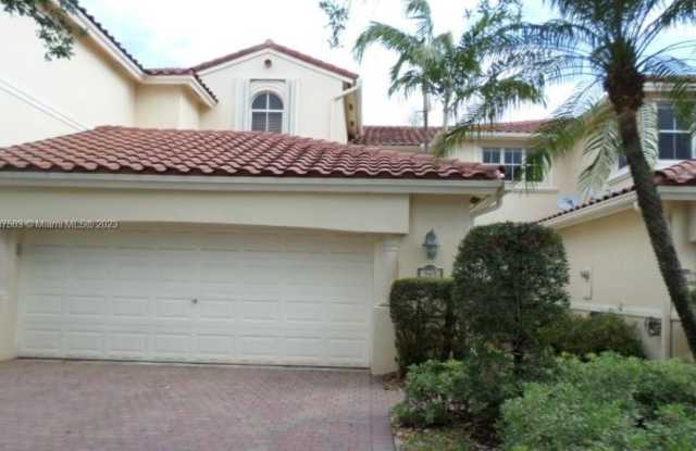 965 N Harbor View N