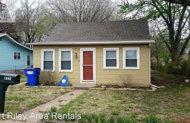 1724 N. Jefferson St - 1724 North Jefferson Street, Junction City, KS 66441