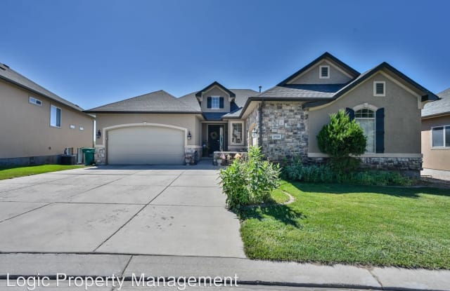 2789 W Crooked Stick Dr #B - 2789 Crooked Stick Drive, Lehi, UT 84043