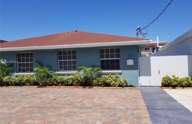 229 SW 21st Ct - 229 Southwest 21st Court, Miami, FL 33135