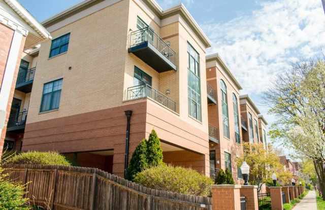 530 W Doty St # 485A