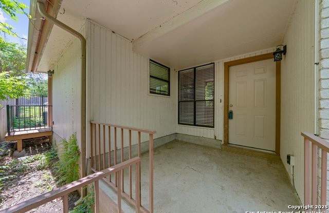 1930 Broken Oak St