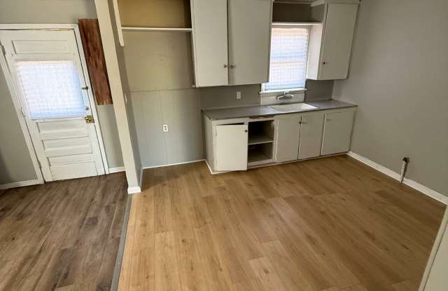 307 North Alabama Street