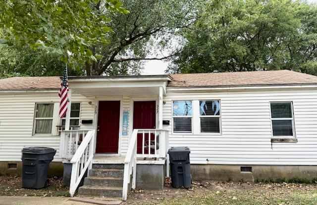 327 Ash Street Northwest
