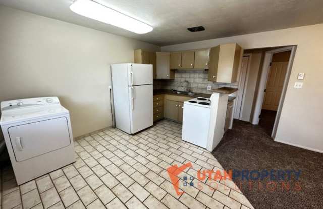 4951 South Center Street