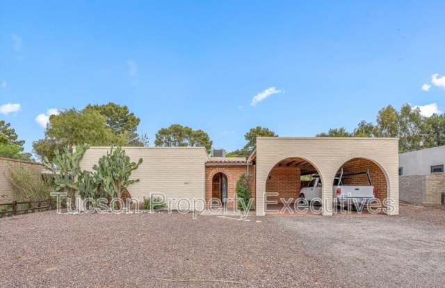 3534 North Palmer Drive
