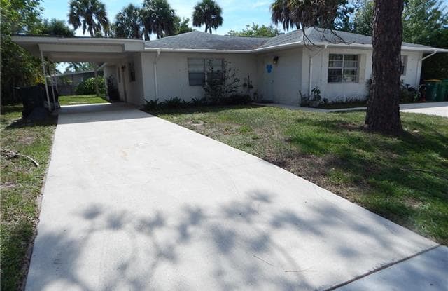 3098 Gordon ST - 3098 Gordon Street, Collier County, FL 34112