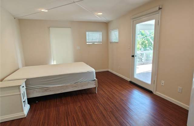 3232 Paty Drive unit: Studio