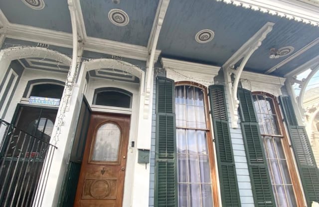 1220 Harmony Street Street Address 2 - 1220 Harmony Street, New Orleans, LA 70115