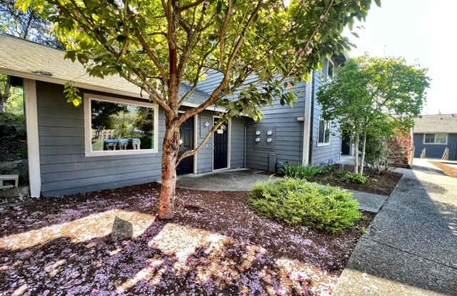 2009 Magnuson Way #6