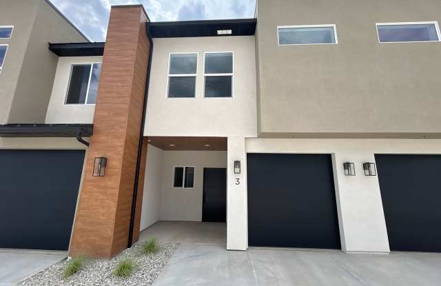 Beautiful NEW Home!!!!