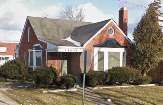 Photo of 13001 Promenade Avenue