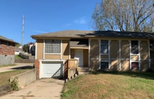 11804 E 60th St - 11804 East 60th Street, Kansas City, MO 64133