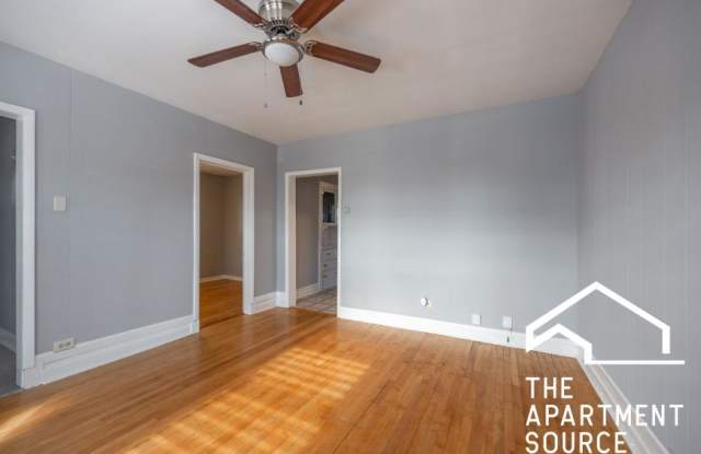 5128 West Henderson St.