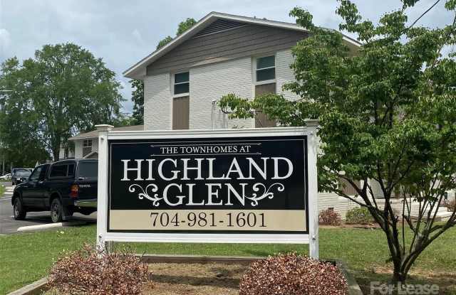 318 Highland Street - 318 Highland Street, Mount Holly, NC 28120