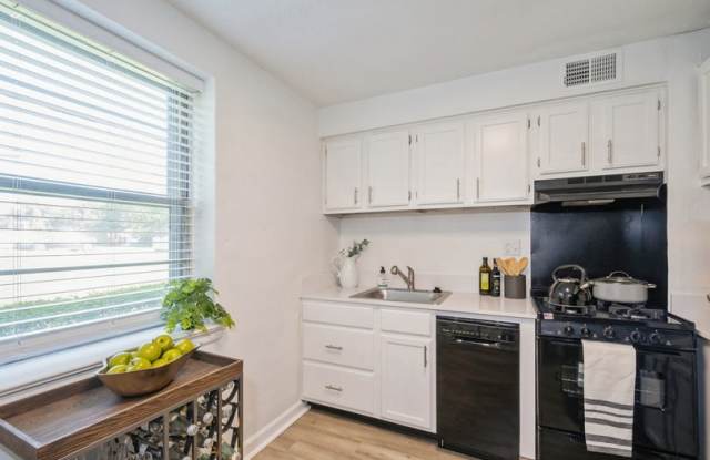 Photo of ReNew Centennial