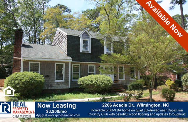 Spacious 5BR/3BA Home on Quiet Cul-de-Sac | Hardwoods, Fireplace & Park-Like Yard