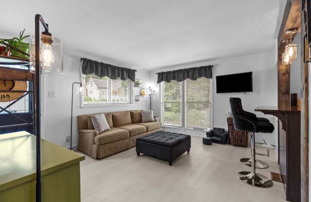 723 Landscape Avenue