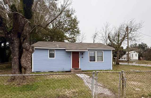 Photo of 2121 Western Ave