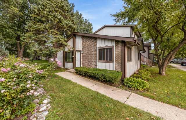 Photo of Roselle Two Bed Ranch