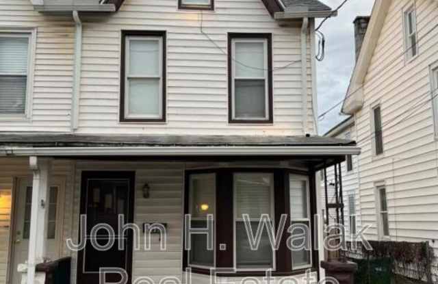 1434 3rd St photos photos