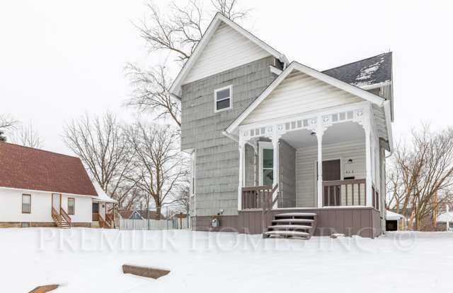 Charming 3BR, Two-Story Home in Canton, OH