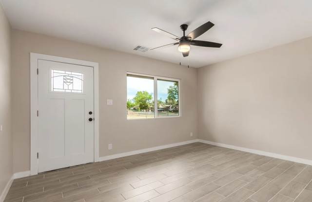 2630 West Lane Avenue
