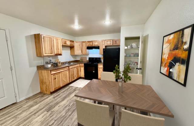 Leasing Special** MOVE IN READY! *$0 Deposit for Qualifying Applicants*