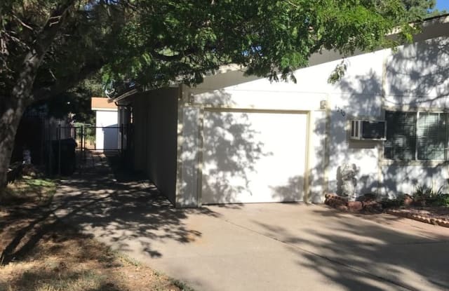 4270 E Hollygreen Rd - 4270 East Hollygreen Drive, Flagstaff, AZ 86004