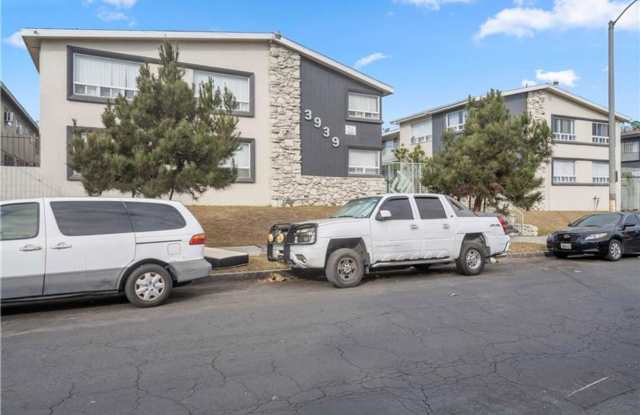 3933 - 3939 Nicolet Ave