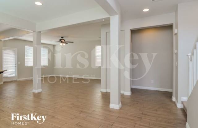 129 Country River Avenue