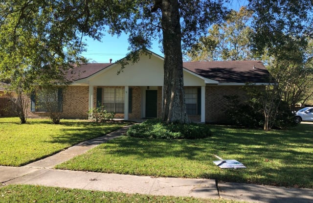 10016 Hackberry Dr - 10016 Hackberry Drive, Inniswold, LA 70809