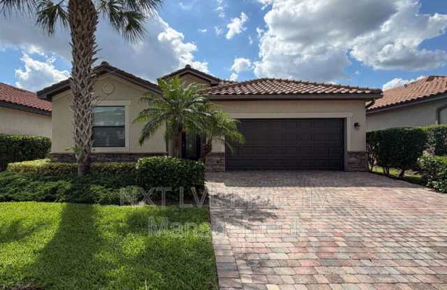 9453 River Otter Dr