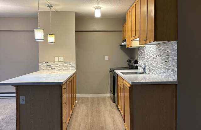 Photo of Updated 2BR Condo at Sky Terrace (Utilities Included!)