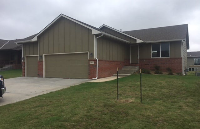 5514 S Meadowview St - 5514 Meadowview Street, Wichita, KS 67216