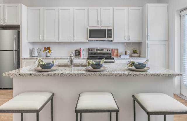 Photo of The Mason at Six Mile Creek