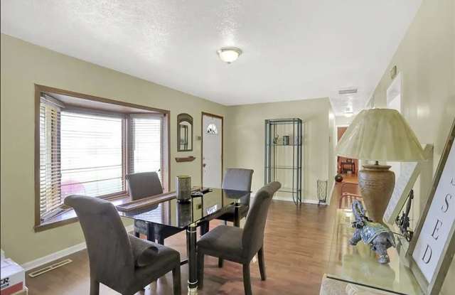 6037 East 43rd Street