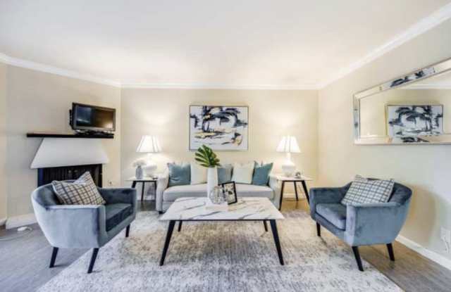 420 Alberto Way Unit 26