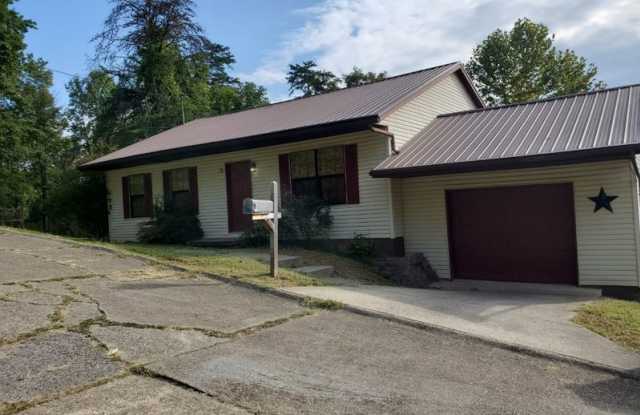 1 Plata Pl - 1 Plata Place, Cross Lanes, WV 25313