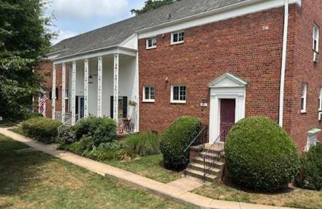 3771 GUNSTON Road