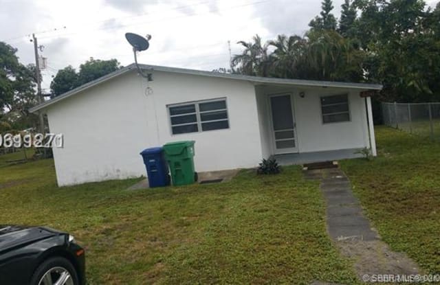 6250 SW 26th St - 6250 Southwest 26th Street, Miramar, FL 33023