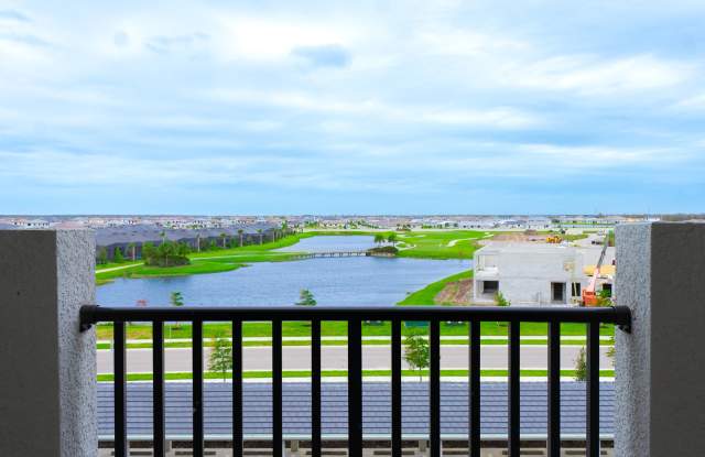 Photo of 5583 Double Eagle Cir #4143 - The National - Favela