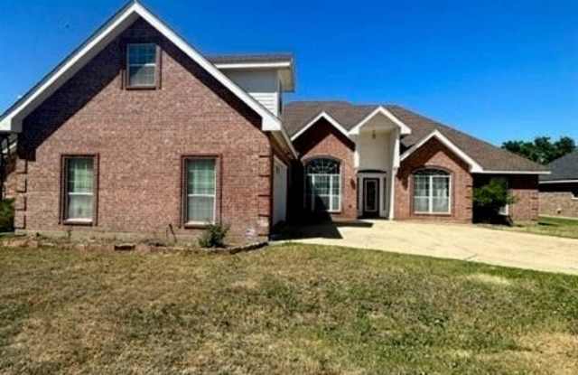 3326 White Oaks Drive - 3326 White Oaks Drive, Abilene, TX 79606