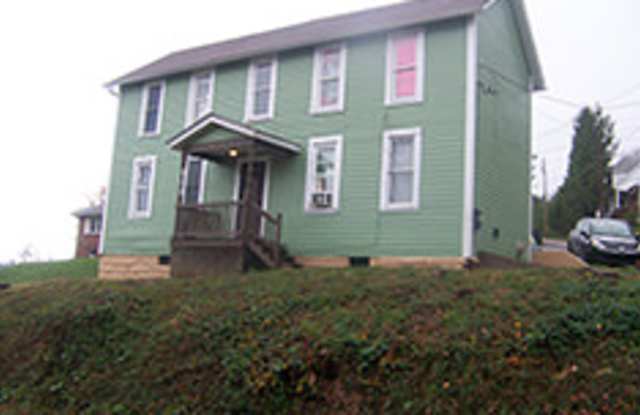 459 Dorsey Ave